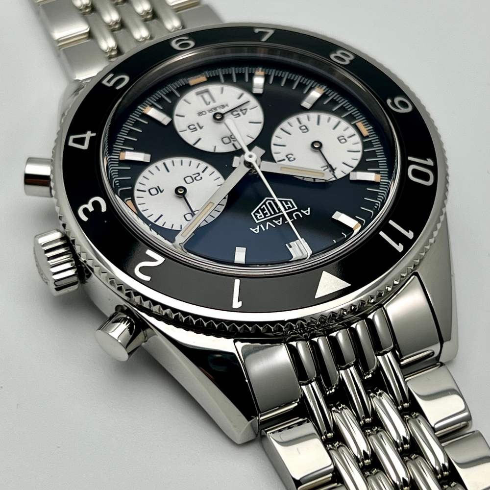 Heuer Heritage Autavia H02